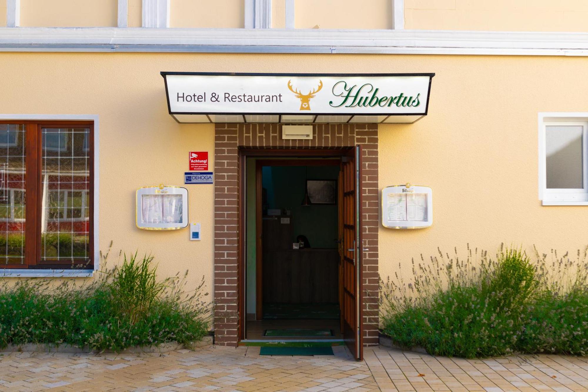 Hotel & Restaurant Hubertus Sehnde Buitenkant foto